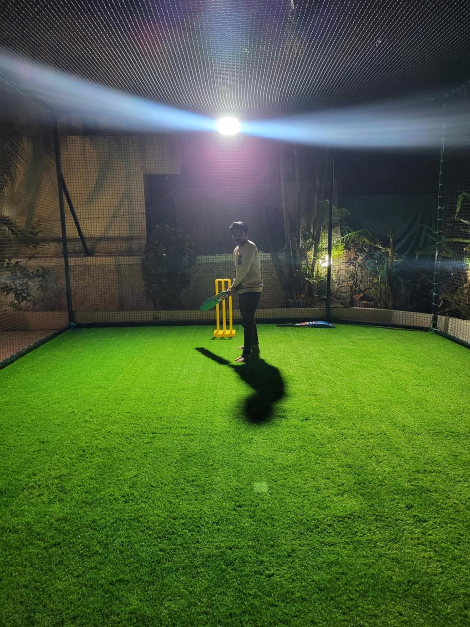 The Perfect Stays Para Disco Big Pool Cricket Turf Villa ロナバラ エクステリア 写真