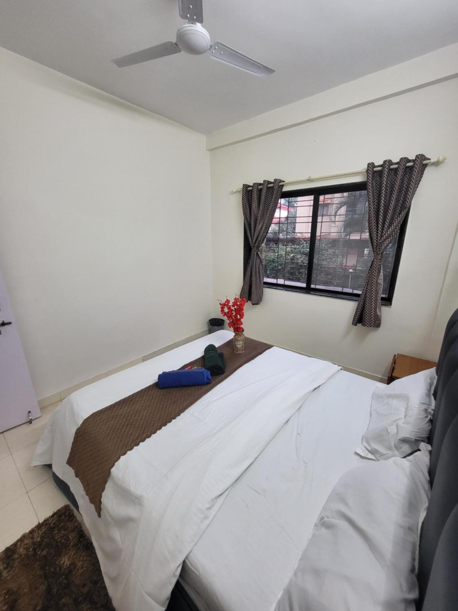 The Perfect Stays Para Disco Big Pool Cricket Turf Villa ロナバラ エクステリア 写真