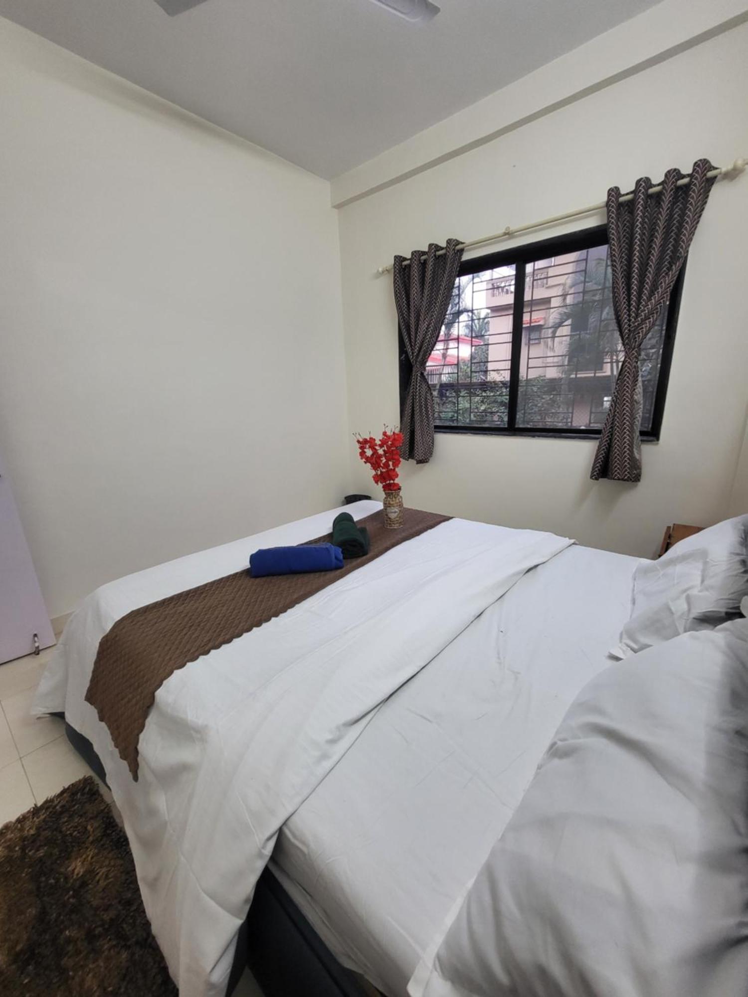 The Perfect Stays Para Disco Big Pool Cricket Turf Villa ロナバラ エクステリア 写真