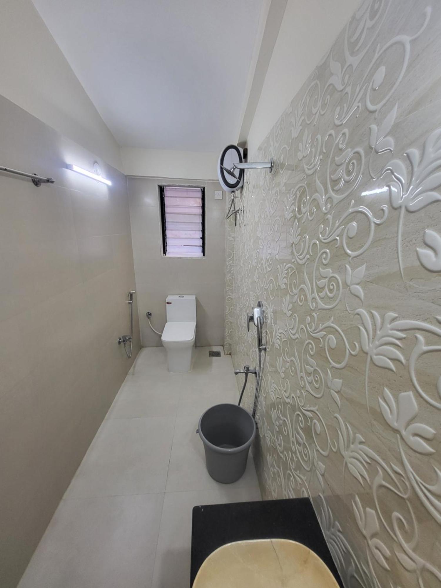 The Perfect Stays Para Disco Big Pool Cricket Turf Villa ロナバラ エクステリア 写真